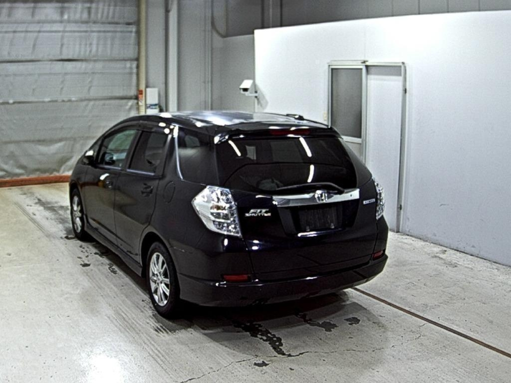 HONDA FIT SHUTTLE