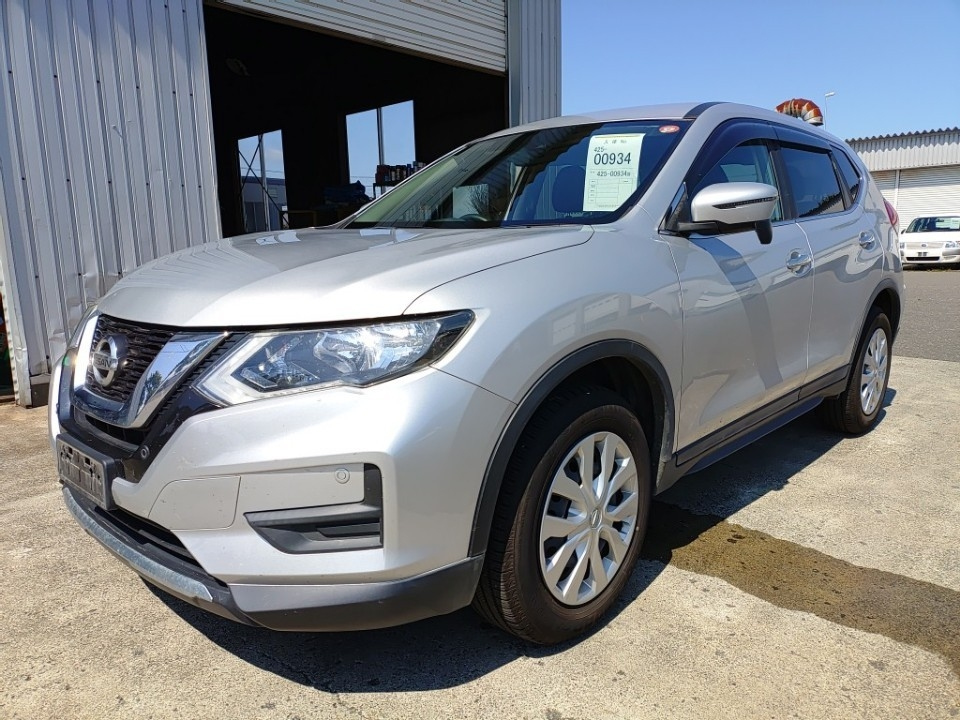NISSAN X-TRAIL