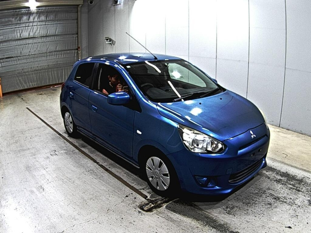 MITSUBISHI MIRAGE