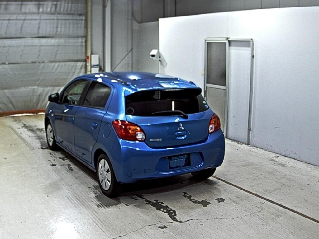 MITSUBISHI MIRAGE