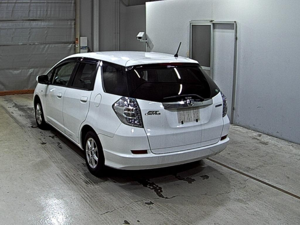 HONDA FIT SHUTTLE