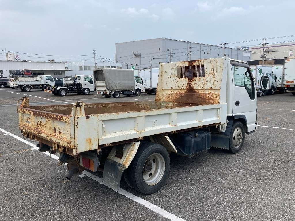 ISUZU ELF