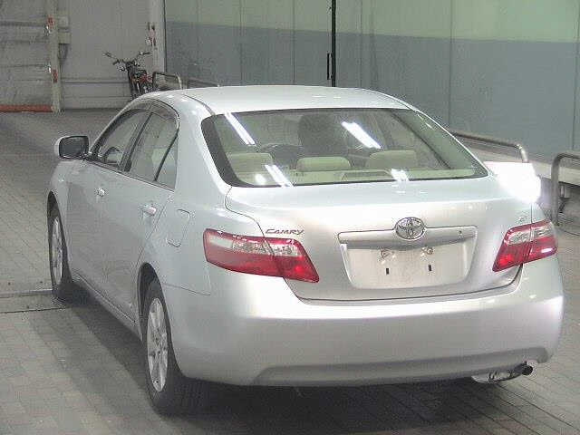 TOYOTA CAMRY