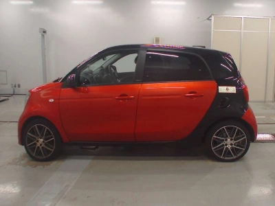 SMART FOURFOUR