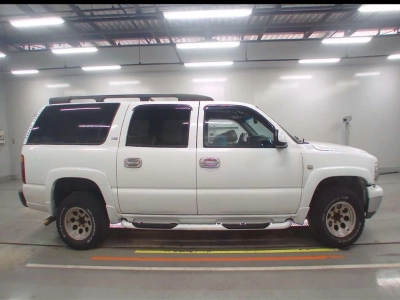CHEVROLET SUBURBAN