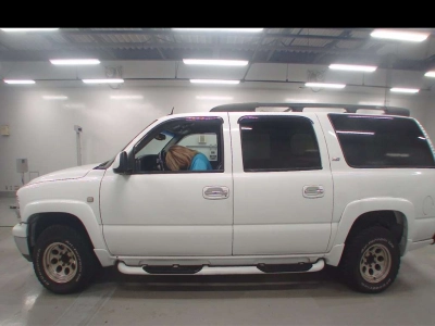 CHEVROLET SUBURBAN
