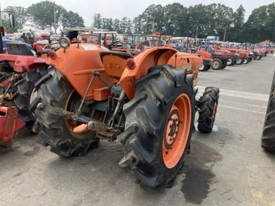 KUBOTA KUBOTA