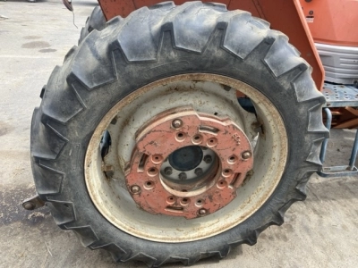 KUBOTA KUBOTA