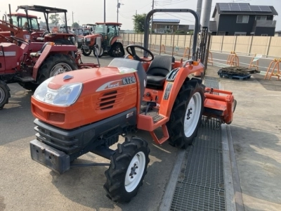 KUBOTA KUBOTA