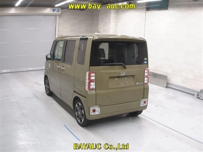 DAIHATSU WAKE