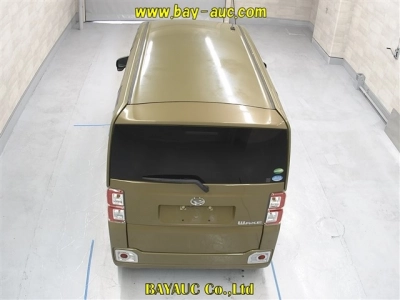DAIHATSU WAKE