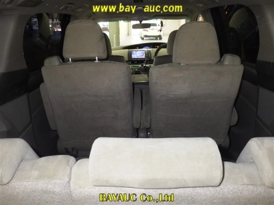 TOYOTA ESTIMA HYBRID