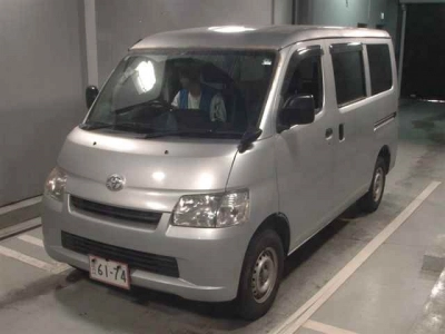 TOYOTA LITE ACE VAN