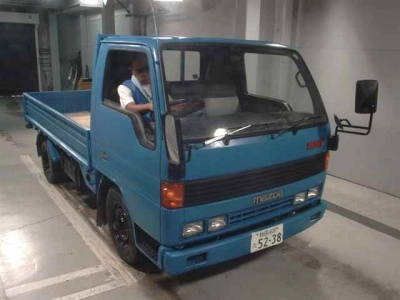 MAZDA TITAN