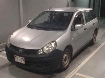 NISSAN AD VAN