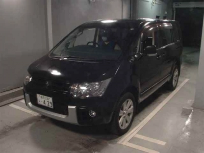 MITSUBISHI DELICA D:5