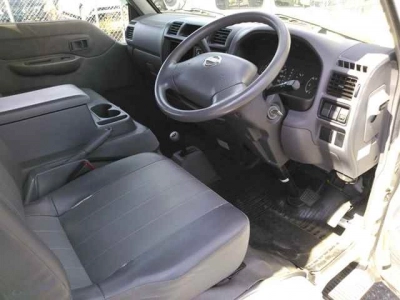 NISSAN VANETTE VAN