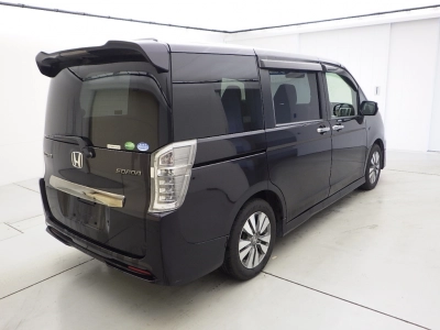 HONDA STEPWGN SPADA