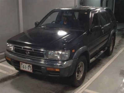 NISSAN TERRANO