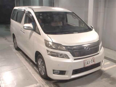 TOYOTA VELLFIRE