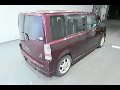 TOYOTA BB