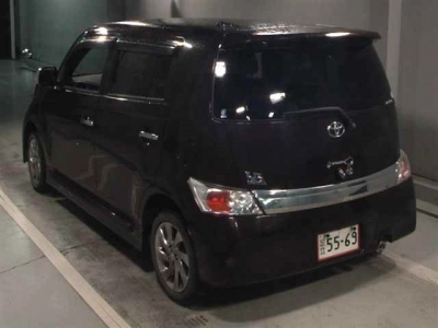 TOYOTA BB