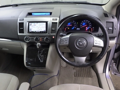 MAZDA MPV