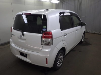 TOYOTA SPADE