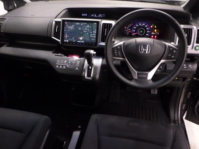 HONDA STEPWGN SPADA
