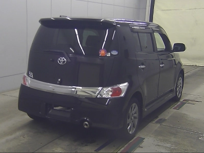 TOYOTA BB