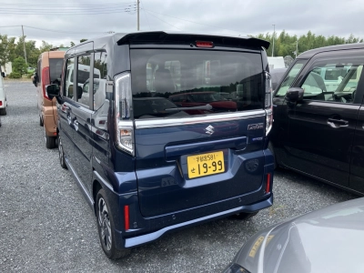 SUZUKI SPACIA CUSTOM