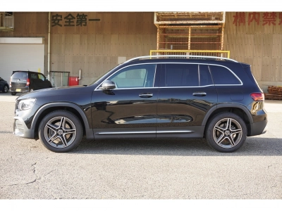 MERCEDES BENZ GLB