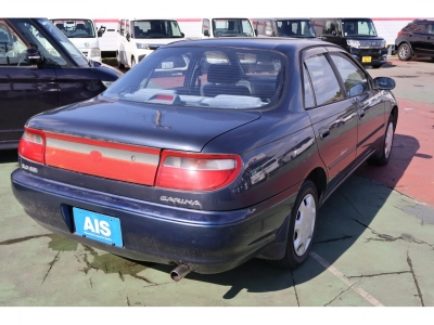 TOYOTA CARINA