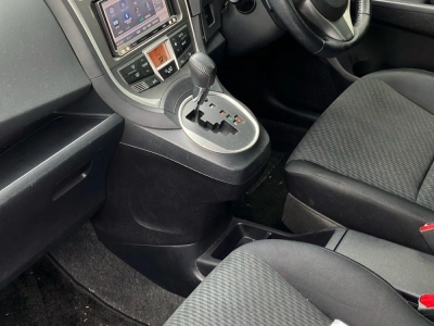 SUBARU TREZIA