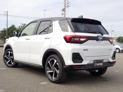 DAIHATSU ROCKY