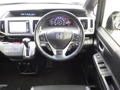 HONDA STEPWGN SPADA
