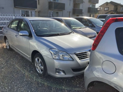 TOYOTA PREMIO