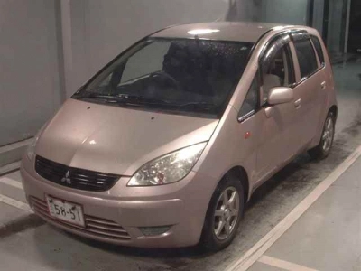 MITSUBISHI COLT