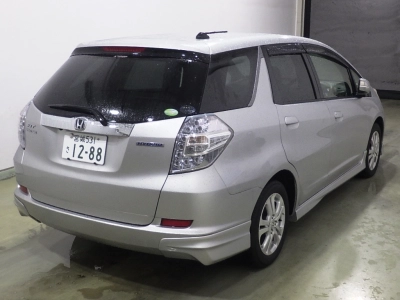 HONDA FIT SHUTTLE