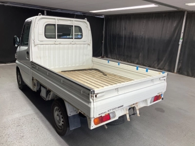 NISSAN NT100 CLIPPER
