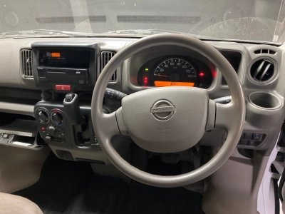 NISSAN NV100 CLIPPER