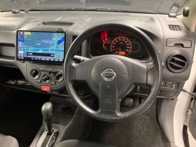 NISSAN AD