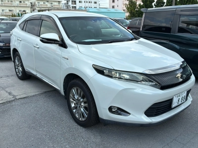 TOYOTA HARRIER