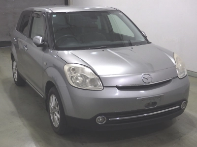 MAZDA VERISA
