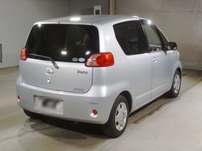 TOYOTA PORTE