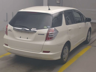 HONDA FIT SHUTTLE HYBRID