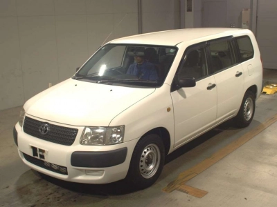 TOYOTA SUCCEED VAN