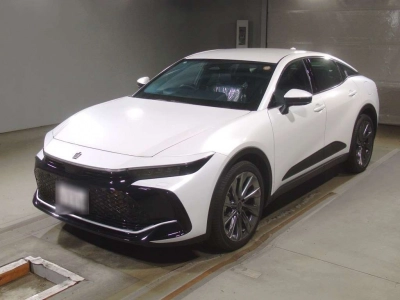 TOYOTA CROWN CROSSOVER