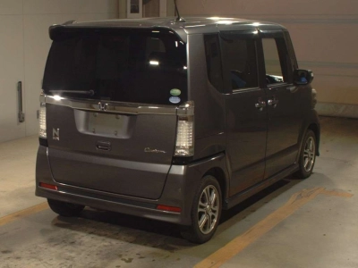 HONDA N BOX CUSTOM