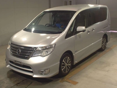 NISSAN SERENA